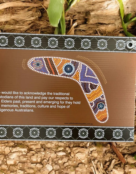 outdoor sign to Acknowledge Indigenous Australians