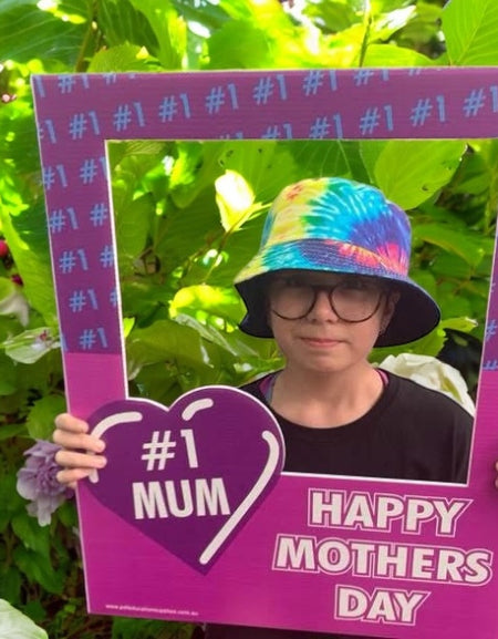 Mothers-Day-photobooth-frame