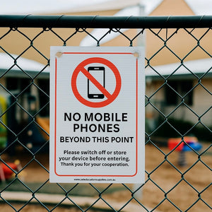 Corflute : No Mobile Phones