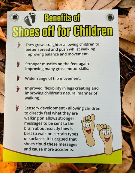 Corflute : Shoes off